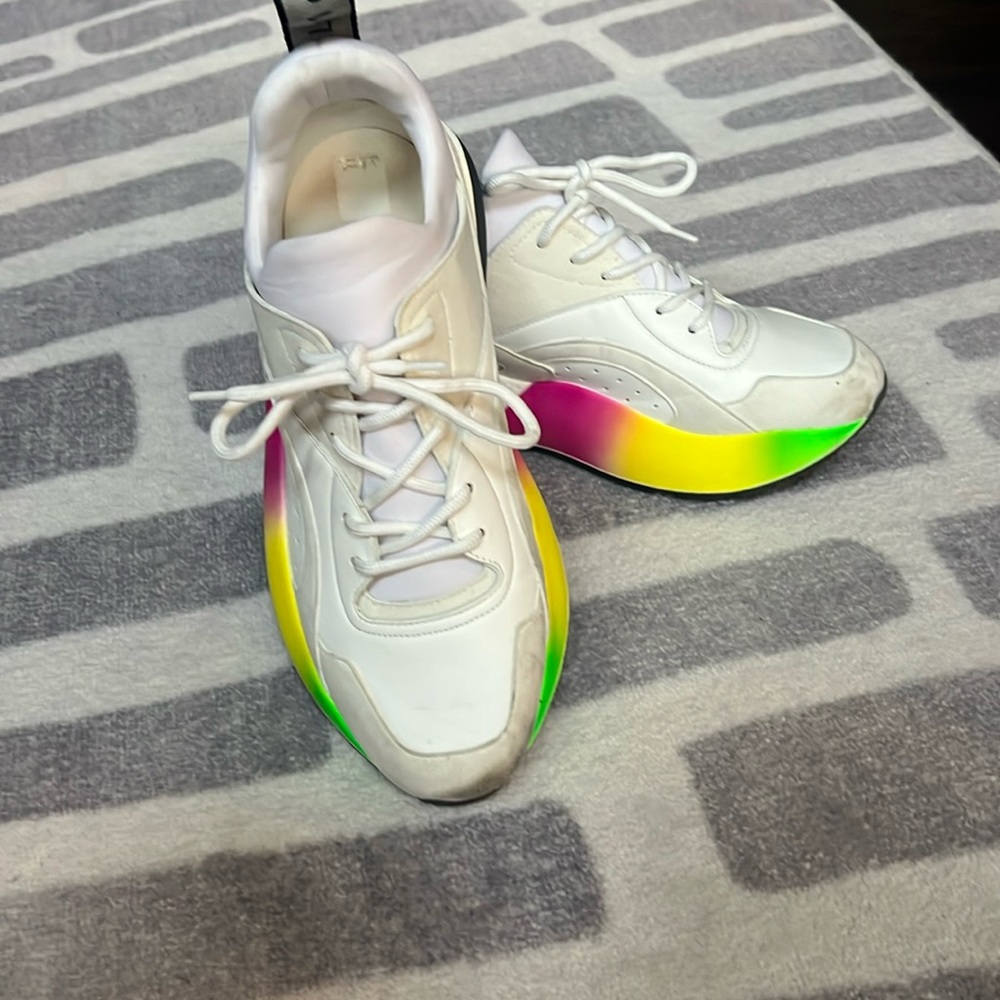 STELLA MCCARTNEY ECLYPSE LOW-TOP SNEAKERS. SIZE 39 EU (9 US). COLOR: WHI…